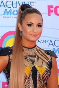Demi Lovato - 2012 Teen Choice Awards in Universal City (July 22, 2012)