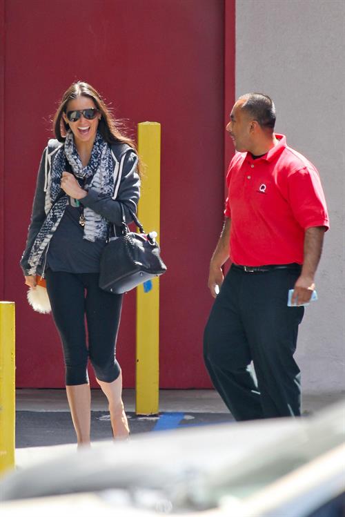 Demi Moore Leaving her pilates class after a workout in Hollywood (May 15, 2013) 