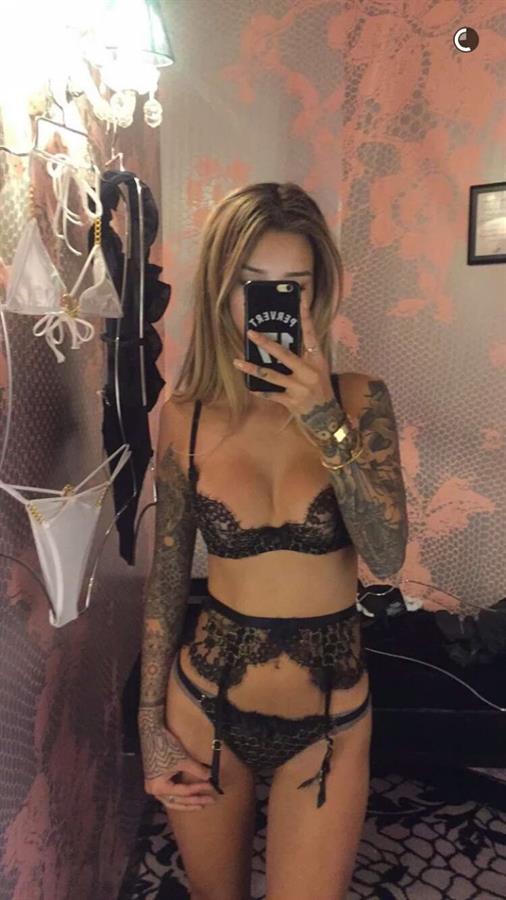 Jenah Yamamoto in lingerie taking a selfie