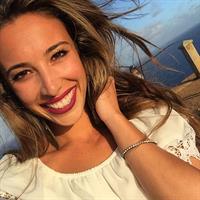 Sierra Dallas taking a selfie