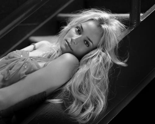 Diane Kruger - Flaunt Magazine Photoshoot  