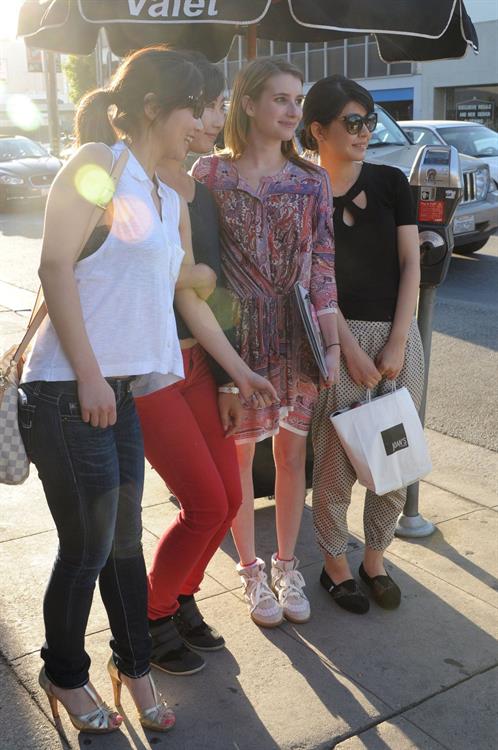 Emma Roberts Pictures Emma Roberts - Steps out with boyfriend Evan Peters at Third Street in Los Angeles (28.05.2013)