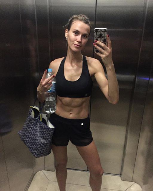 Renata Kuerten taking a selfie