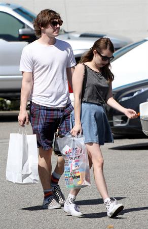 Emma Roberts - Spotted shopping at Samy's in Los Angeles (30.03.2013) 