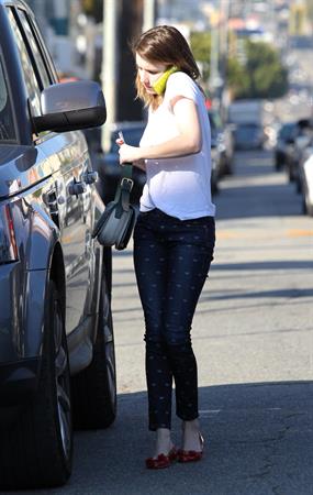Emma Roberts - Spotted with her hearts in her boots in Santa Monica (14.02.2013) 