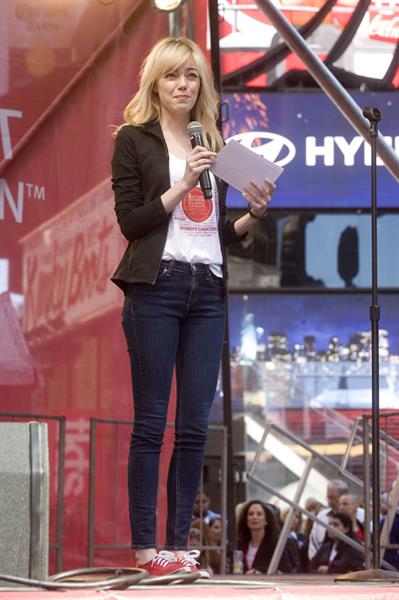 Emma Stone Revlon Run/Walk For Women in New York City - May 4, 2013 