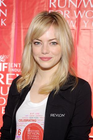 Emma Stone Revlon Run/Walk For Women in New York City - May 4, 2013 