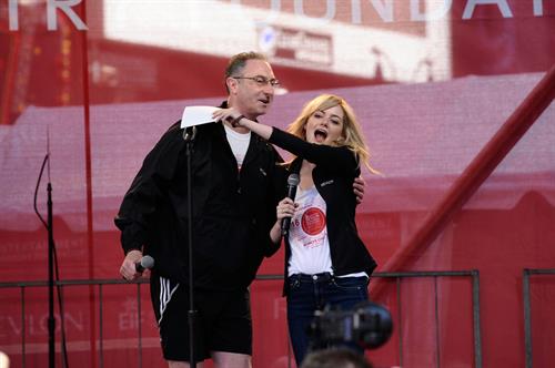 Emma Stone Revlon Run/Walk For Women in New York City - May 4, 2013 