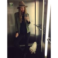 Mathilde Gøhler taking a selfie