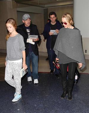 Felicity Huffman Arrives at LAX Airport with daughter in Los Angeles (November 11, 2013) 