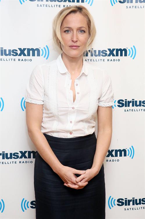 Gillian Anderson Visits the SiriusXM Studios (May 16, 2013) 