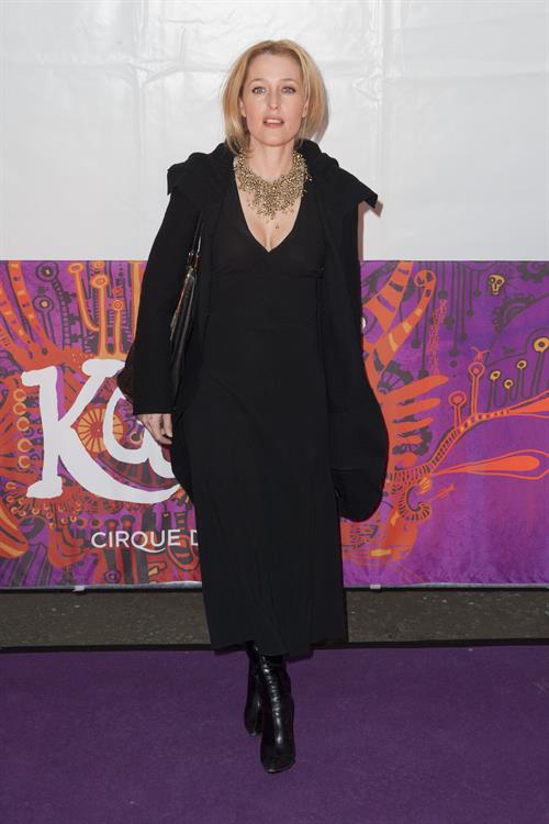 Gillian Anderson - Cirque Du Soleil's Kooza 1/8/13  