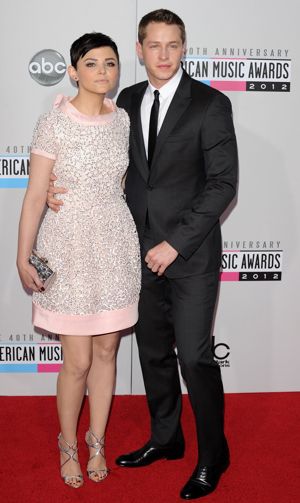 Ginnifer Goodwin Pictures Ginnifer Goodwin American Music Awards (November 18, 2012)