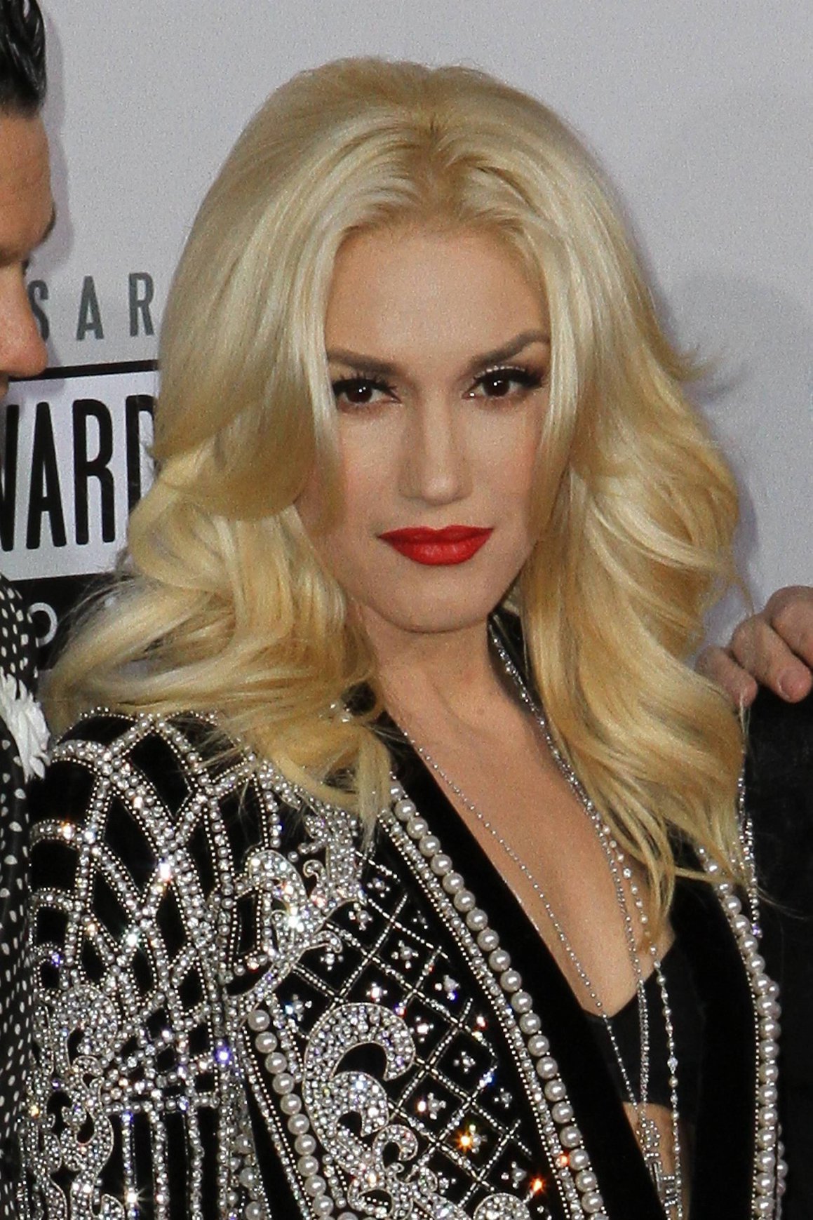 Gwen Stefani and No Doubt American Music Awards (November 18, 2012) 