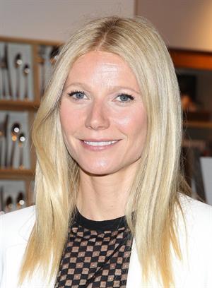 Gwyneth Paltrow Book signing at Williams-Sonoma in Beverly Hills on Apr. 5, 2013 