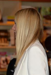 Gwyneth Paltrow Book signing at Williams-Sonoma in Beverly Hills on Apr. 5, 2013 