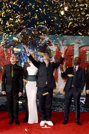 Gwyneth Paltrow 'Iron Man 3' premiere in Hollywood 4/24/13 