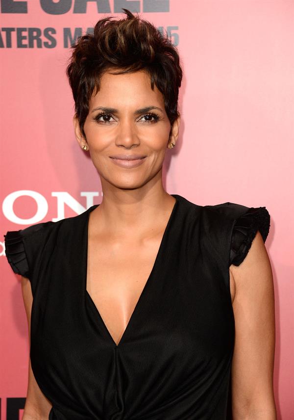 Halle Berry  The Call  Hollywood premiere 3/5/13  