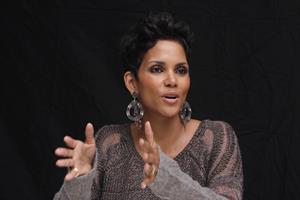 Halle Berry - Cloud Atlas Press Conference At The Beverly Hills Hotel 2012