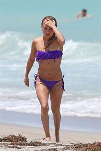 Hayden Panettiere 53Bikini candis at Miami Beach 12.05.13 