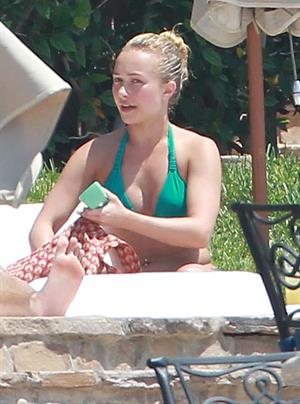 Hayden Panettiere Bikini In Cabo San Lucas July 3rd 2012