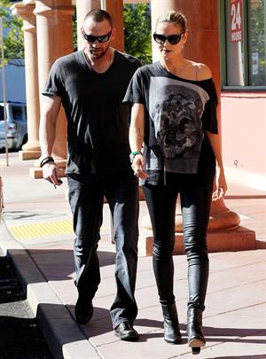 Heidi Klum Grocery shopping in Brentwood