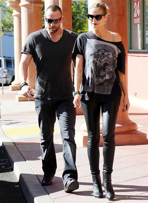 Heidi Klum Grocery shopping in Brentwood