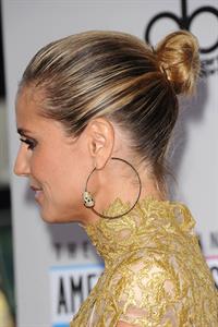 Heidi Klum American Music Awards (November 18, 2012) 