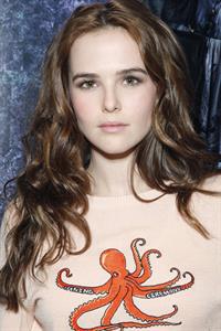 Zoey Deutch Meet-and-greet at Macy's in Cherry Hill, New Jersey (January 22, 2013) 