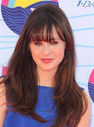 Zooey Deschanel - 2012 Teen Choice Awards in Universal City (July 22, 2012)