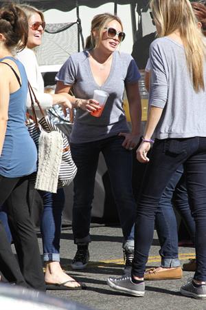 Hilary Duff – Farmers Market in Studio City 11/10/13  