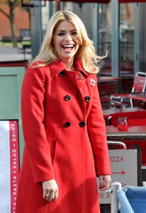 Holly Willoughby 'This Morning' London - November 6, 2012