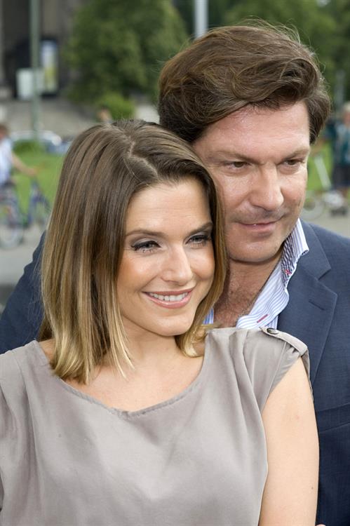 Jeanette Biedermann Jedermann Photocall & Pressekonferenz in Berlin on August 7, 2013