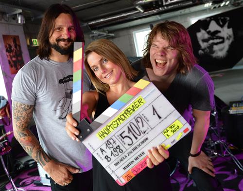 Jeanette Biedermann Pictures Jeanette Biedermann posiert am Rande der Dreharbeiten zur Serie 'Hauptstadtrevier' in Berlin 26.07.12