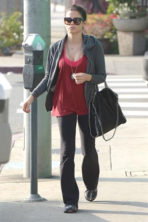 Jenna Dewan - Going for lunch at Utah Cafe in Los Angeles - Dec. 6, 2012 