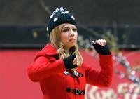 Jennette McCurdy 86th annual Macy’s Thanksgiving Day Parade NY 11/22/12 