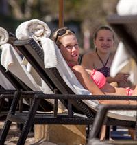 Jennie Garth bikini candids in Puerto Vallarta 3/26/13 