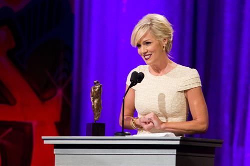 Jennie Garth Inner-City Arts Gala (Oct 17, 2012) 