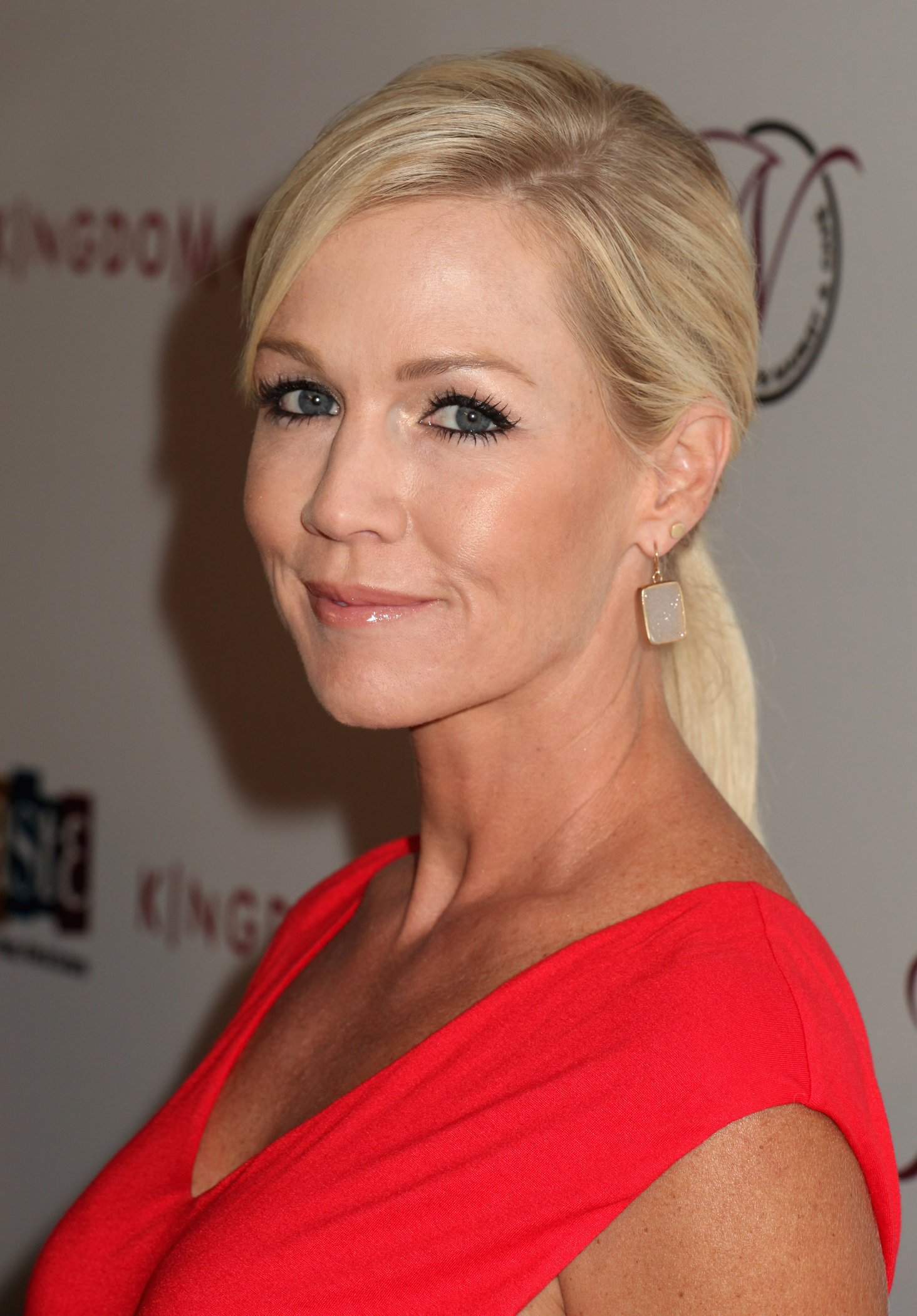 Jennie Garth  Kingdom Come  - Los Angeles Premiere (Oct 2, 2012) 