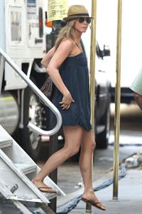 Jennifer Aniston On the set of 'Sqirrels to the Nuts' in NYC 16.07.13 