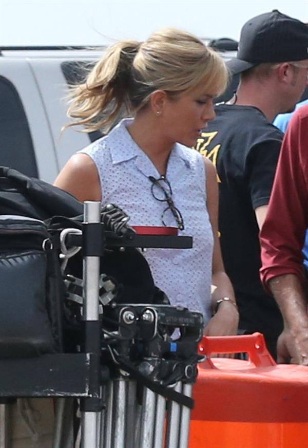 Jennifer Aniston set of 'We're the Miller' in NM 9/24/12 