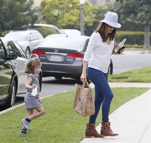 Jennifer Garner Takes daughter Seraphina Affleck to private party in Brentwood (April 28, 2013) 