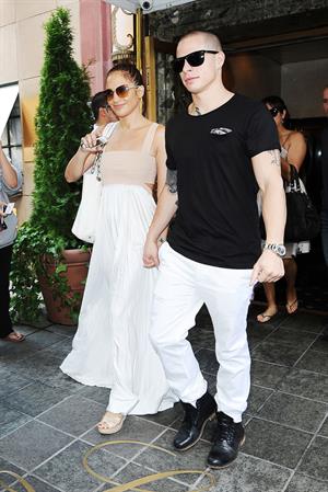 Jennifer Lopez dinner at Bubbys in New York City on July 24, 2012