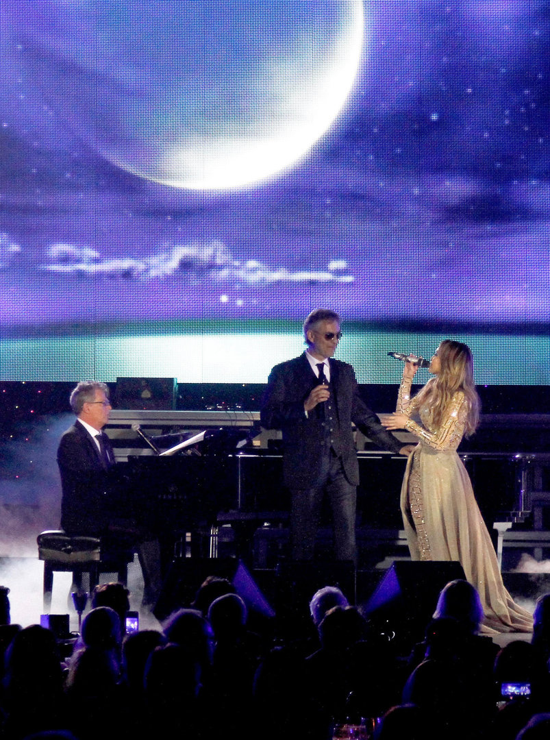 Jennifer Lopez Muhammad Ali's Celebrity Fight Night XIX in Phoenix, Mar. 23, 2013 