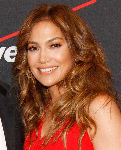 Jennifer Lopez Verizon Wireless meet Jennifer Lopez Flyaway Contest in Santa Monica on January 26, 2013