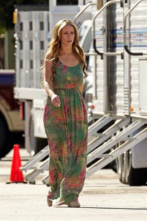 Jennifer Love Hewitt on the set of The Client List in Sherman Oaks February 1, 2013 