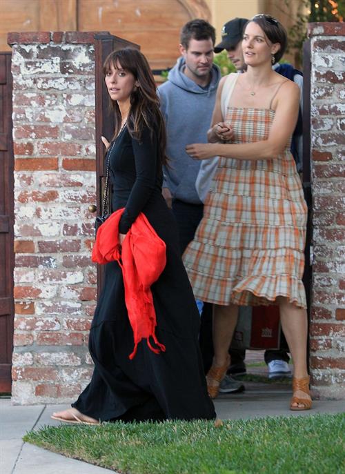 Jennifer Love Hewitt - Heading to the Hollywood Bowl in Los Angeles - July 7, 2012