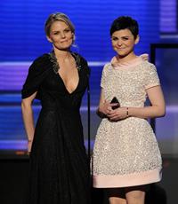 Jennifer Morrison American Music Awards (November 18, 2012) 