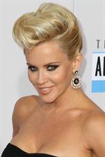 Jenny McCarthy American Music Awards (November 18, 2012) 