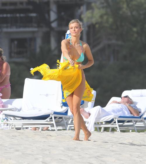 Joanna Krupa bikini candids on the beach in Miami 1/1/13 